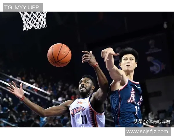 广州篮球队以55分领跑邀请赛积分榜争夺冠军的激烈竞争即将展开